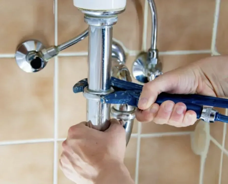 Slide of Plumbing By Leon