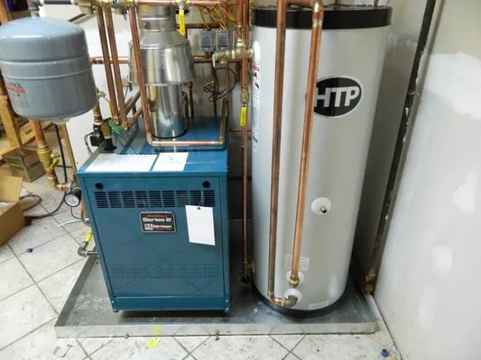 Plumbing Connection-Loveland Logo