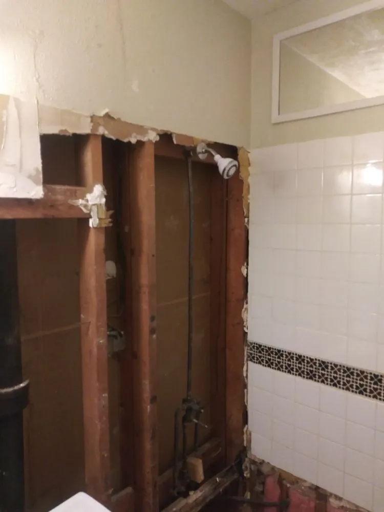 Slide of Plumbing Diagnostic & Repair