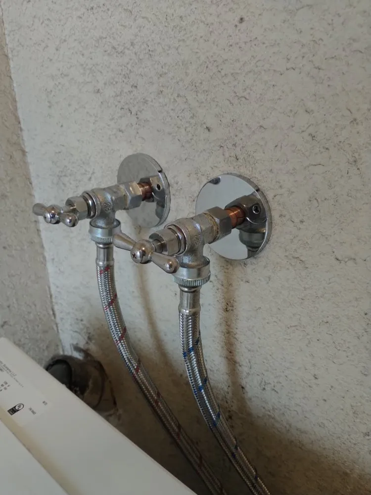 Slide of Plumbing Doctor 831