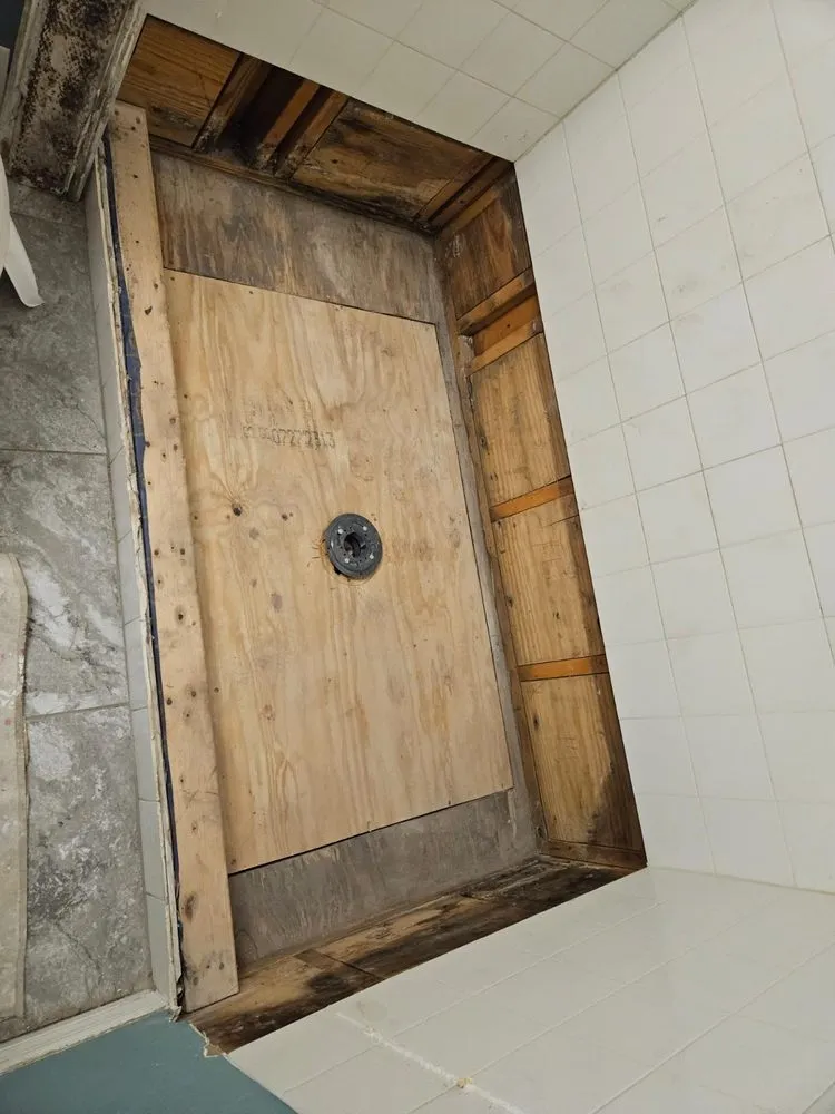 Expert water heater service experts serving Kissimmee, FL - Plumbing Doctors and Install