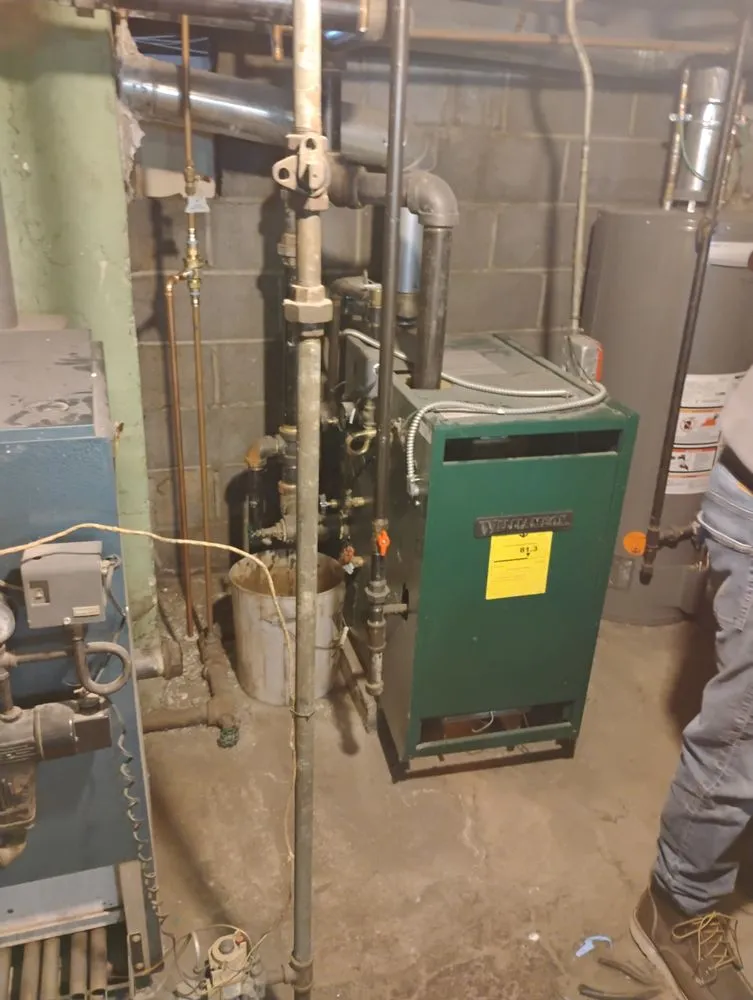 Slide of Plumbing Mauricio