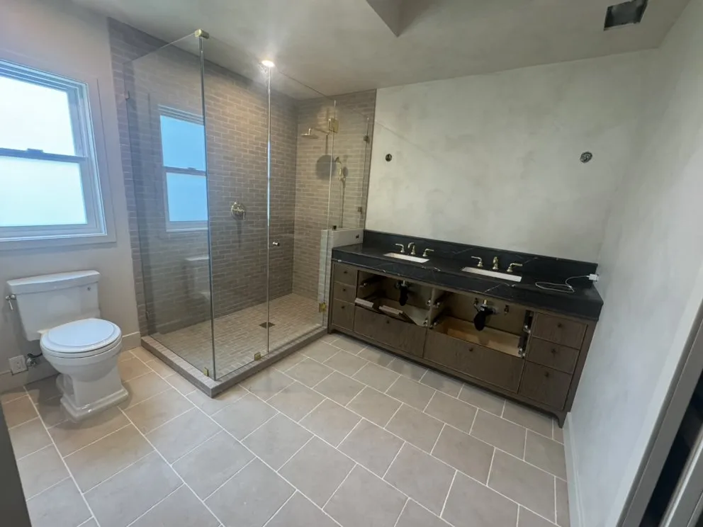 Slide of Plumbing Palacios