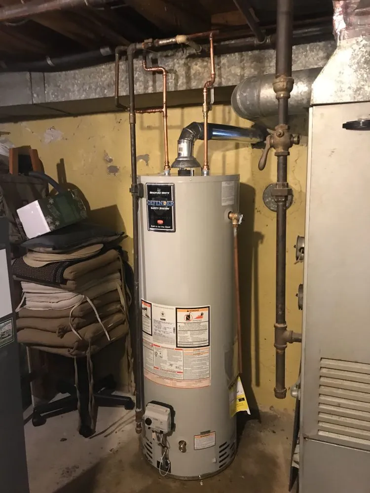 Professional water heater service experts serving Philadelphia, PA - Plumbing Pals