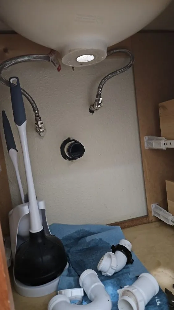 Slide of Plumbing Services