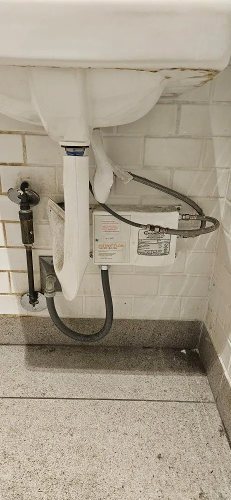 Slide of Plumbing Services