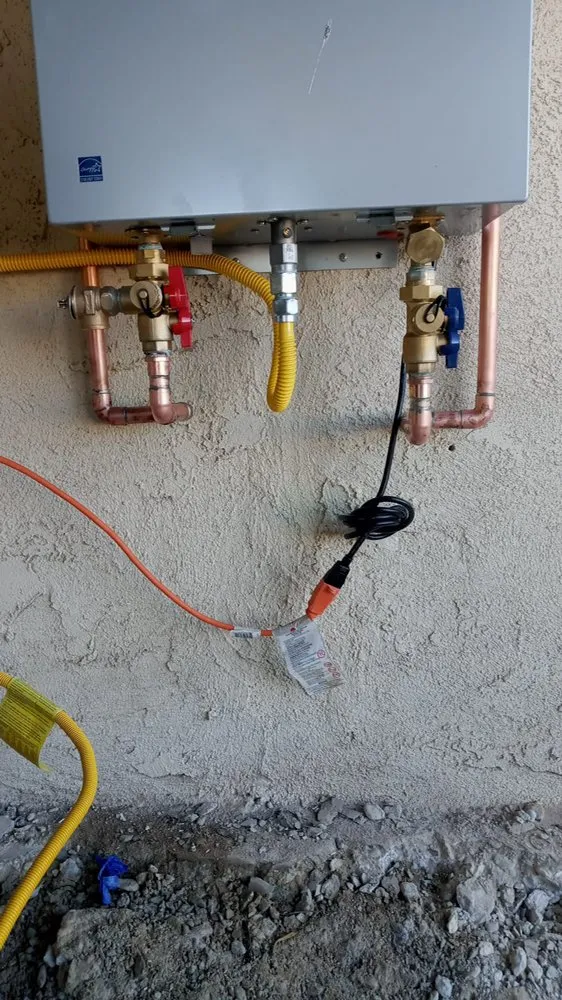 Professional emergency plumbing experts serving El Centro, CA - Plumbing Services