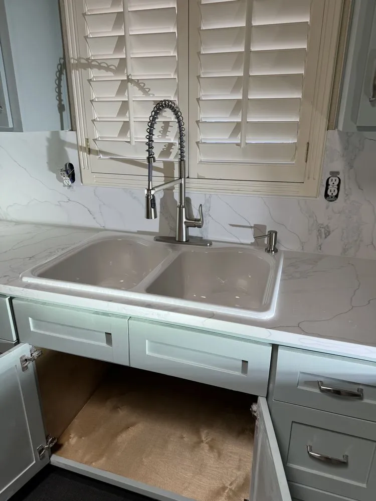 Slide of Plumbing Services