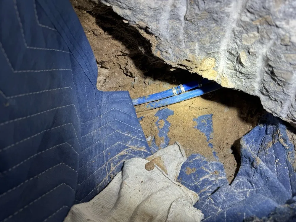 Slide of Plumbing Services