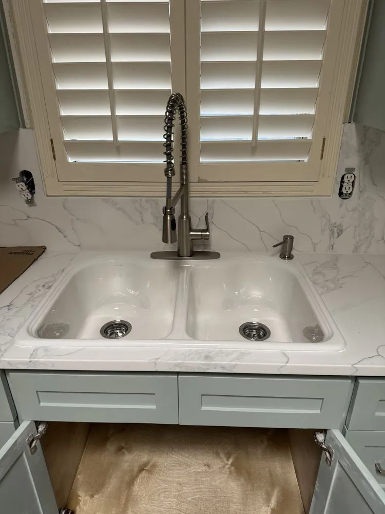 Slide of Plumbing Services