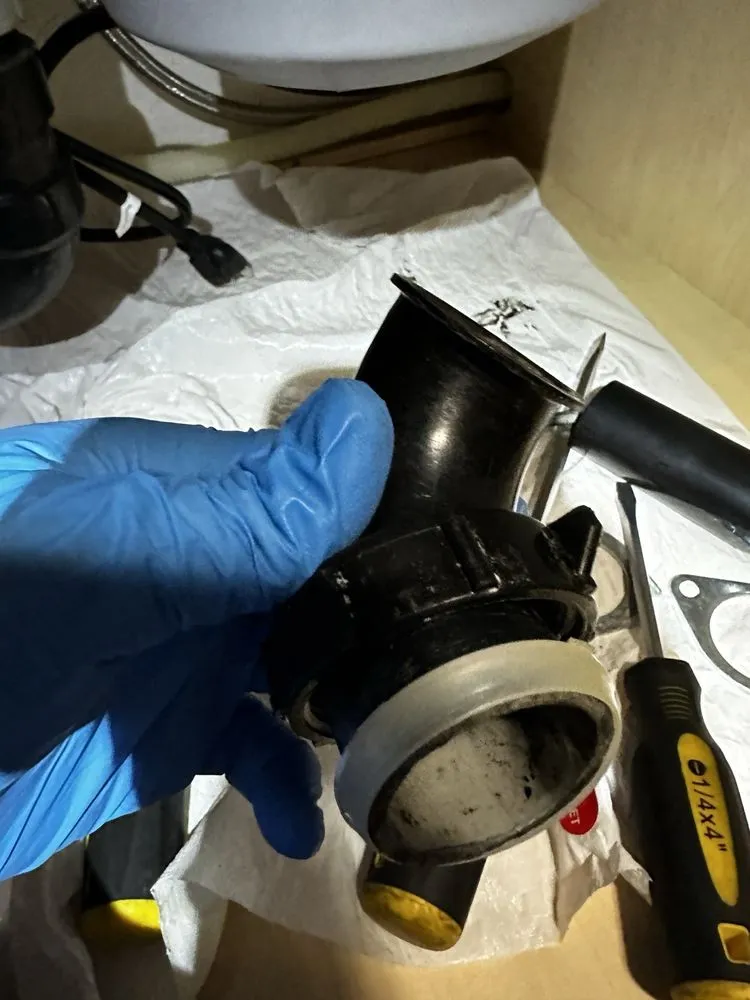 Slide of Plumbing Services Leo