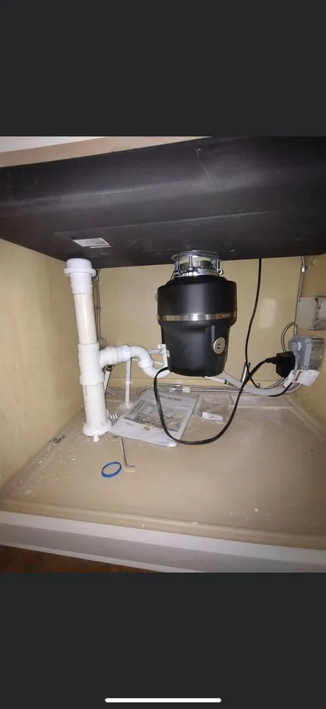 Slide of Plumbing Services Leo