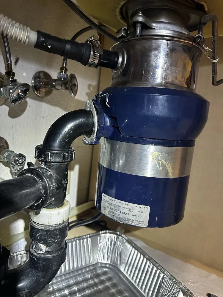 Slide of Plumbing Services Leo