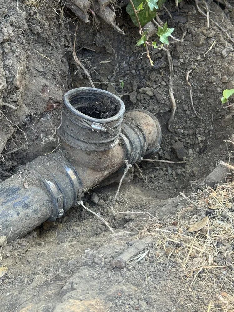 Slide of Plumbing Services