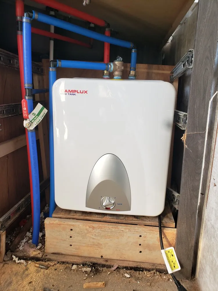 Slide of Plumbing Services