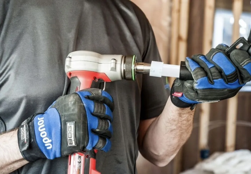 Slide of Plumbing Solution Specialist