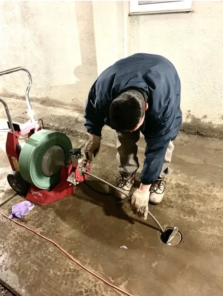 Slide of Plumbing Tech