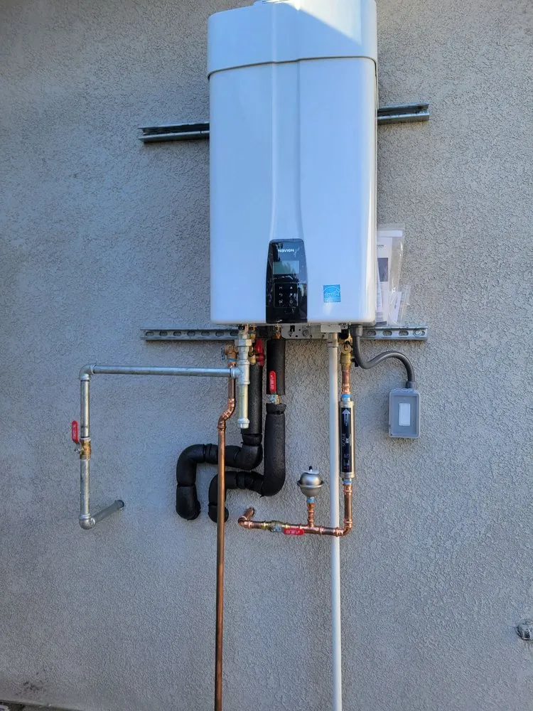 Emergency water heater service experts serving San Fernando Valley, CA - Plumbing Valle