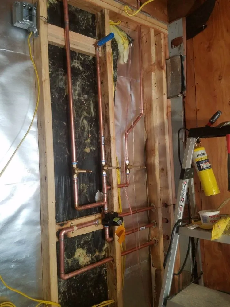 Emergency plumbing repair in San Fernando Valley, CA by Plumbing Valle