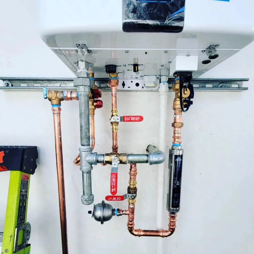 Professional pipe repair experts serving San Fernando Valley, CA - Plumbing Valle