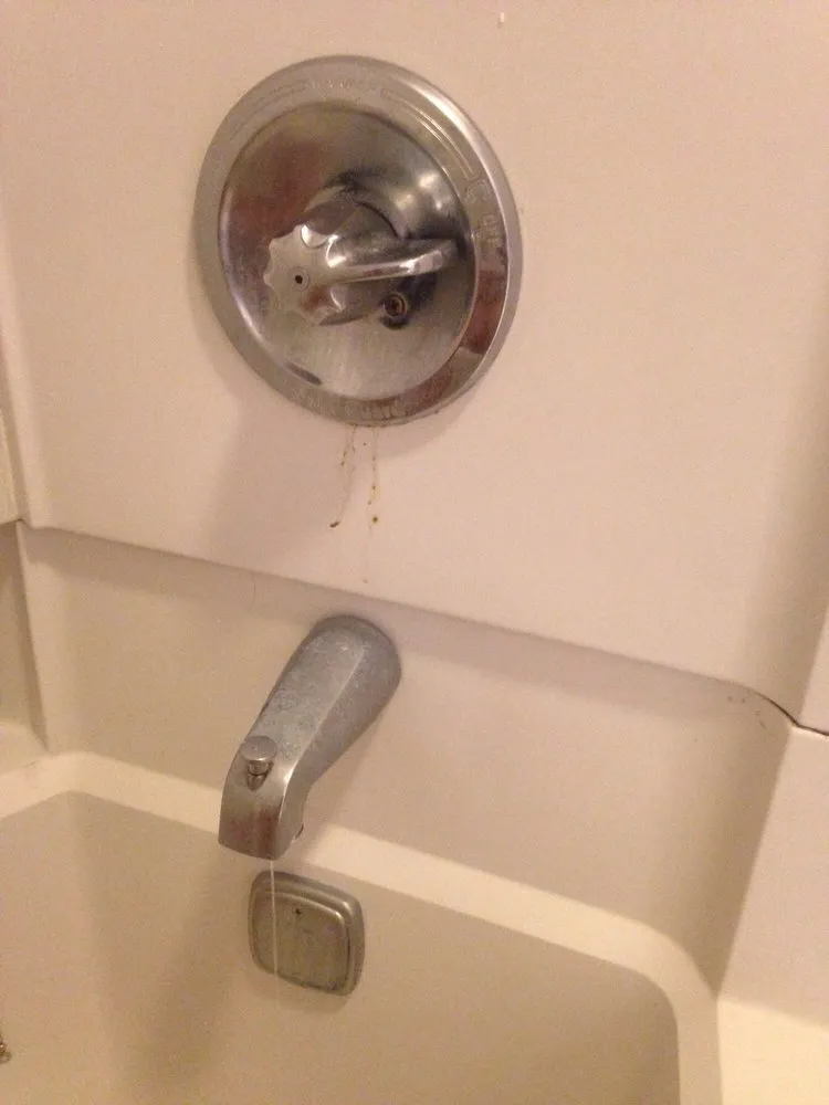 Slide of Plumbit Services