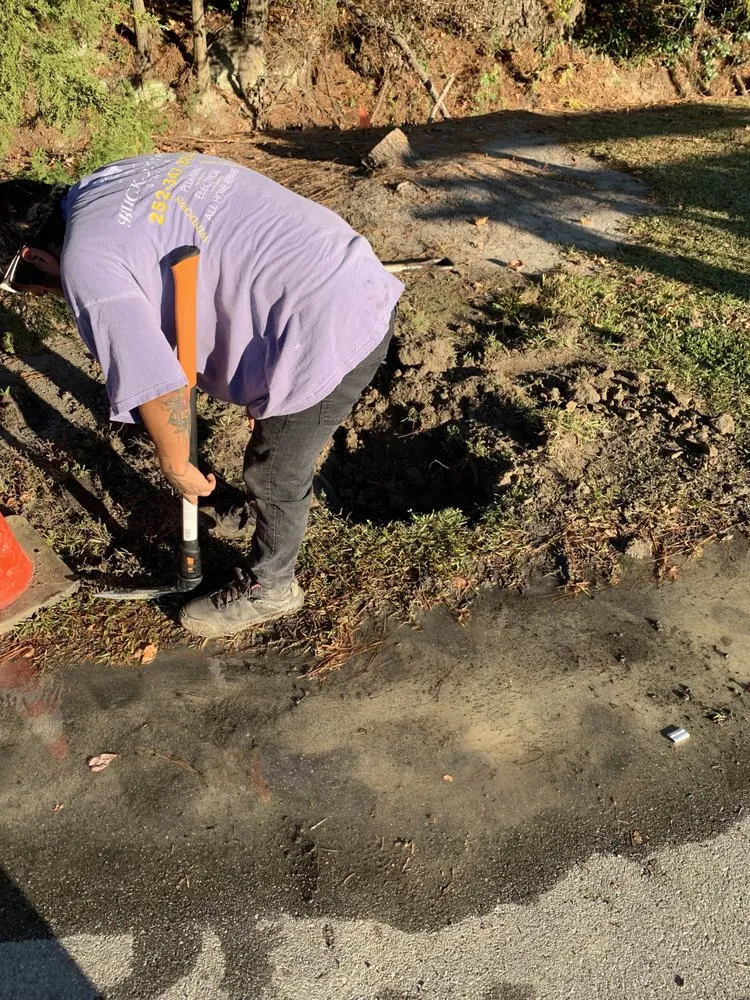 Slide of Plumbs Up Plumbing