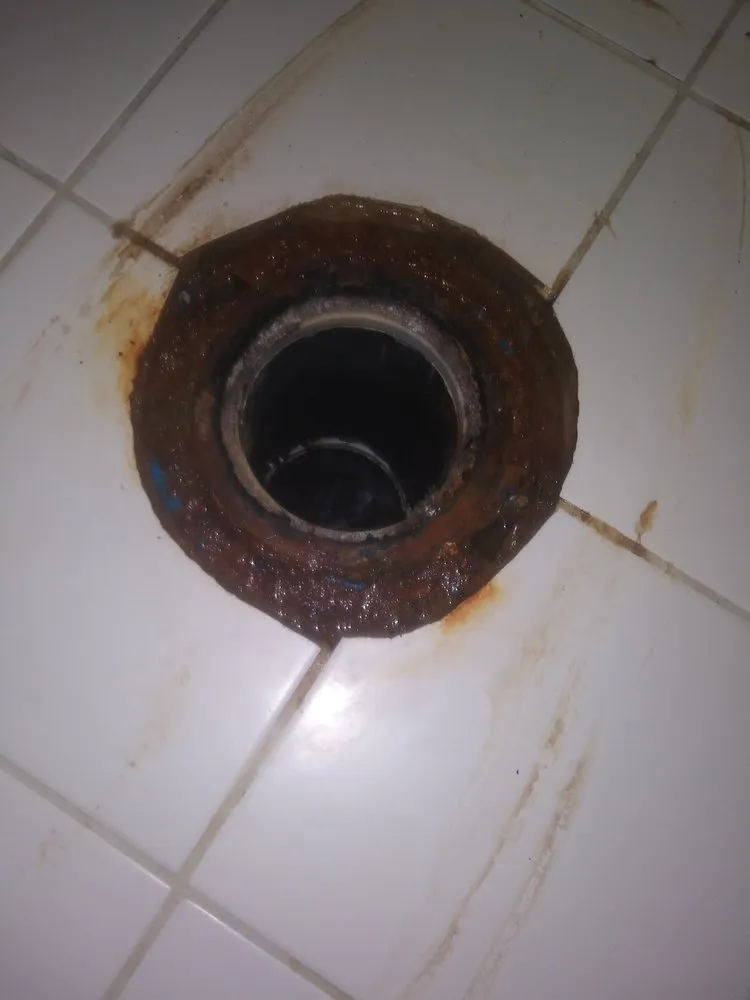 Slide of Plumbum Plumbing & Rooter Service