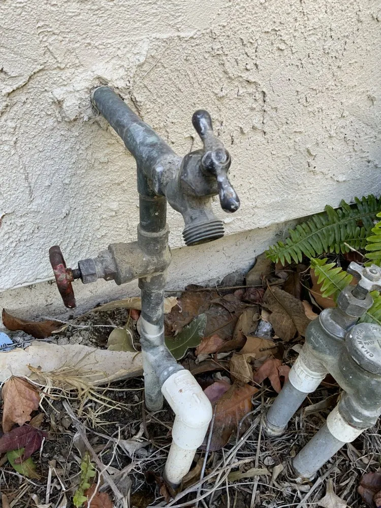 Slide of Plumbum Plumbing & Rooter Service