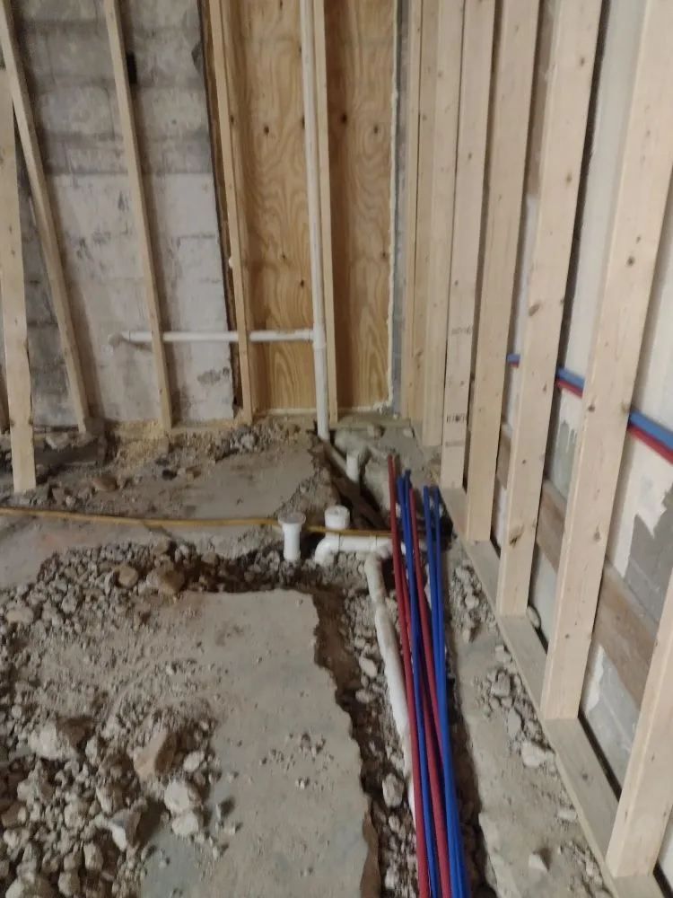 Slide of Plumbums Services