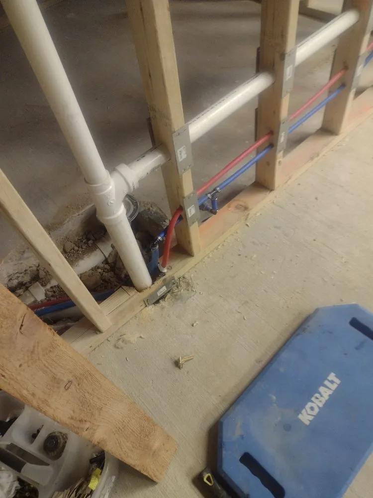 Reliable plumbing repair for homes in Knoxville, TN by Plumbums Services