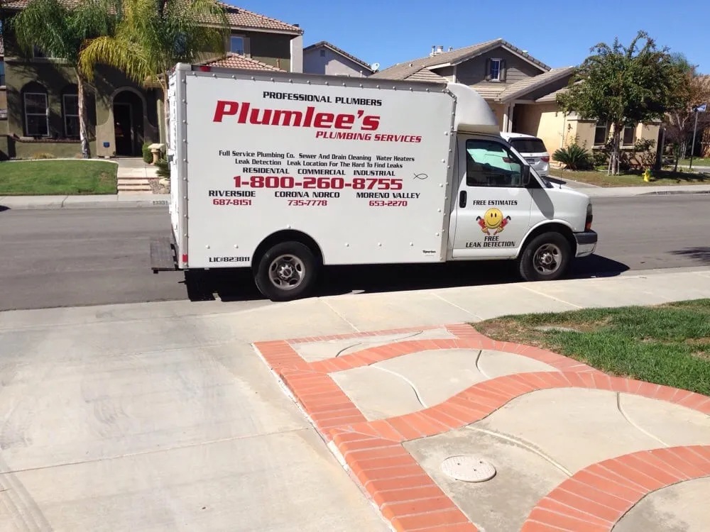 Slide of Plumlee's Plumbing Services