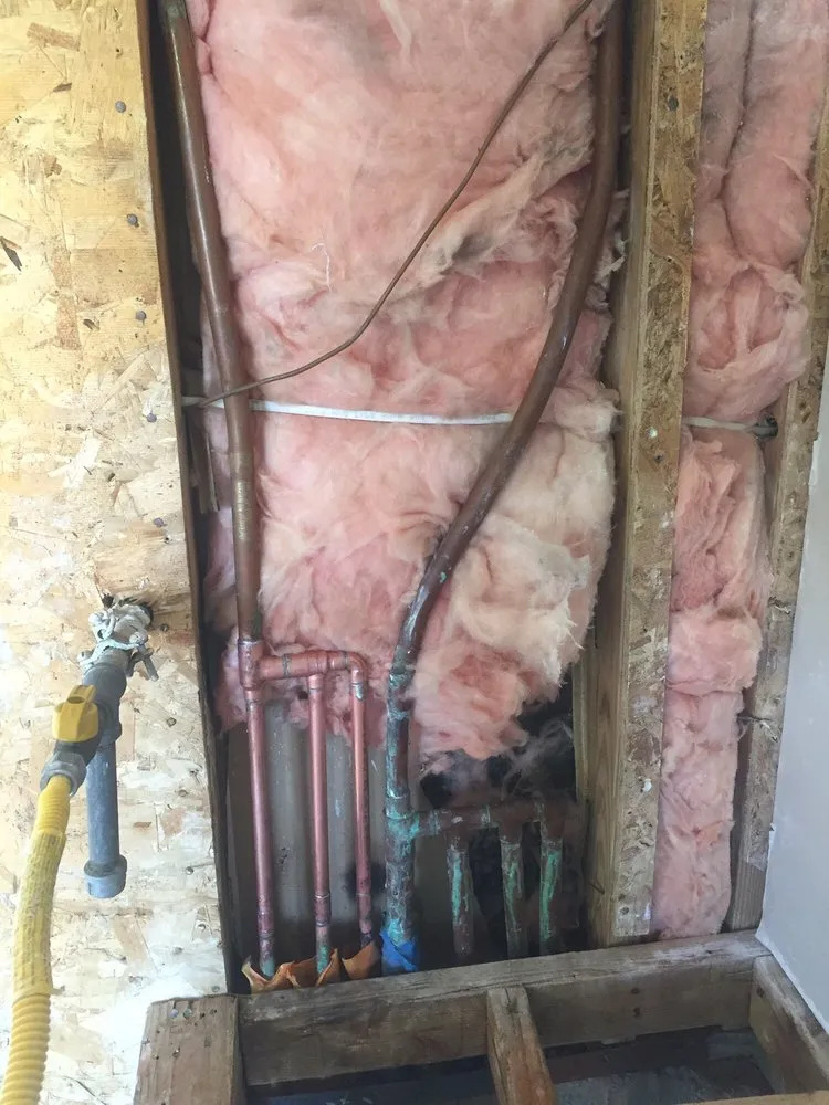 Slide of Plumlee's Plumbing Services