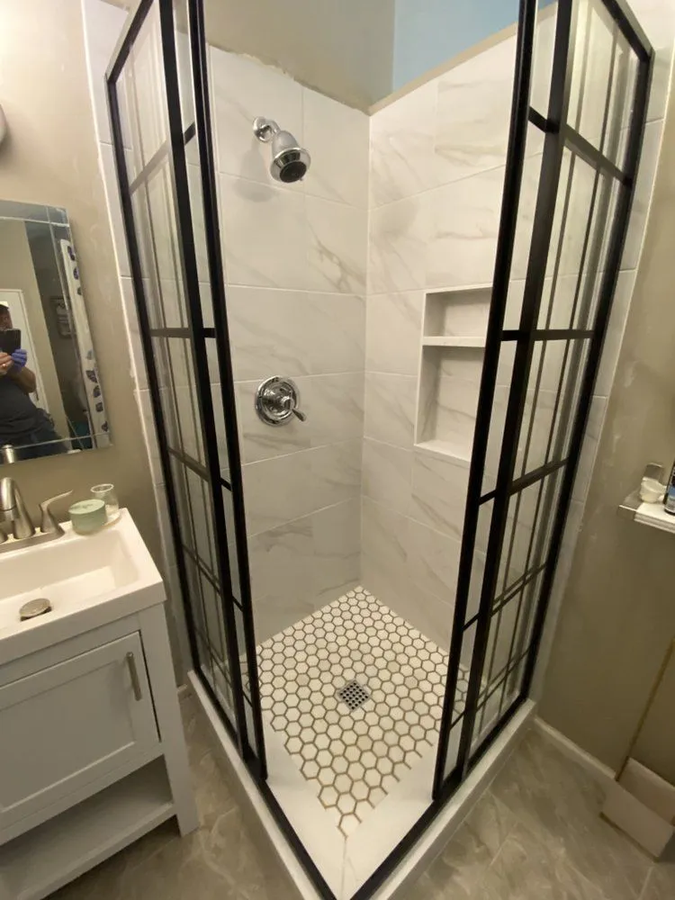 Slide of Pluum Plumbing