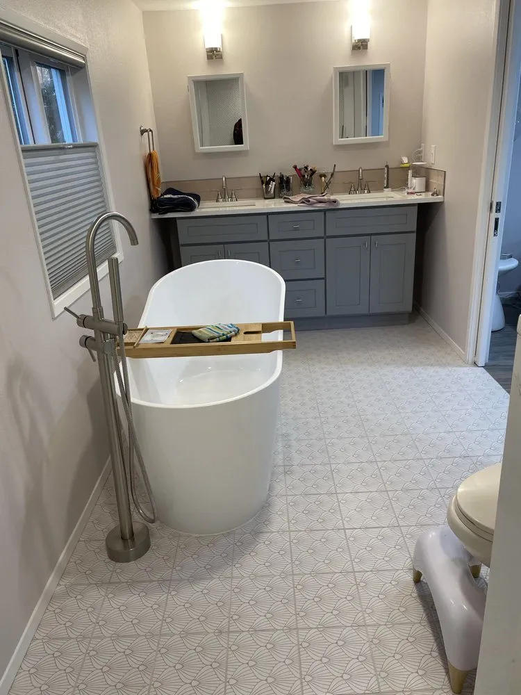 Slide of Pluum Plumbing