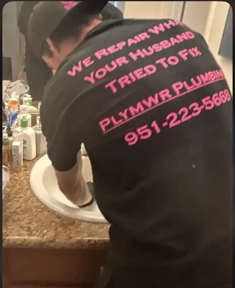 Slide of Plymwr Plumbing