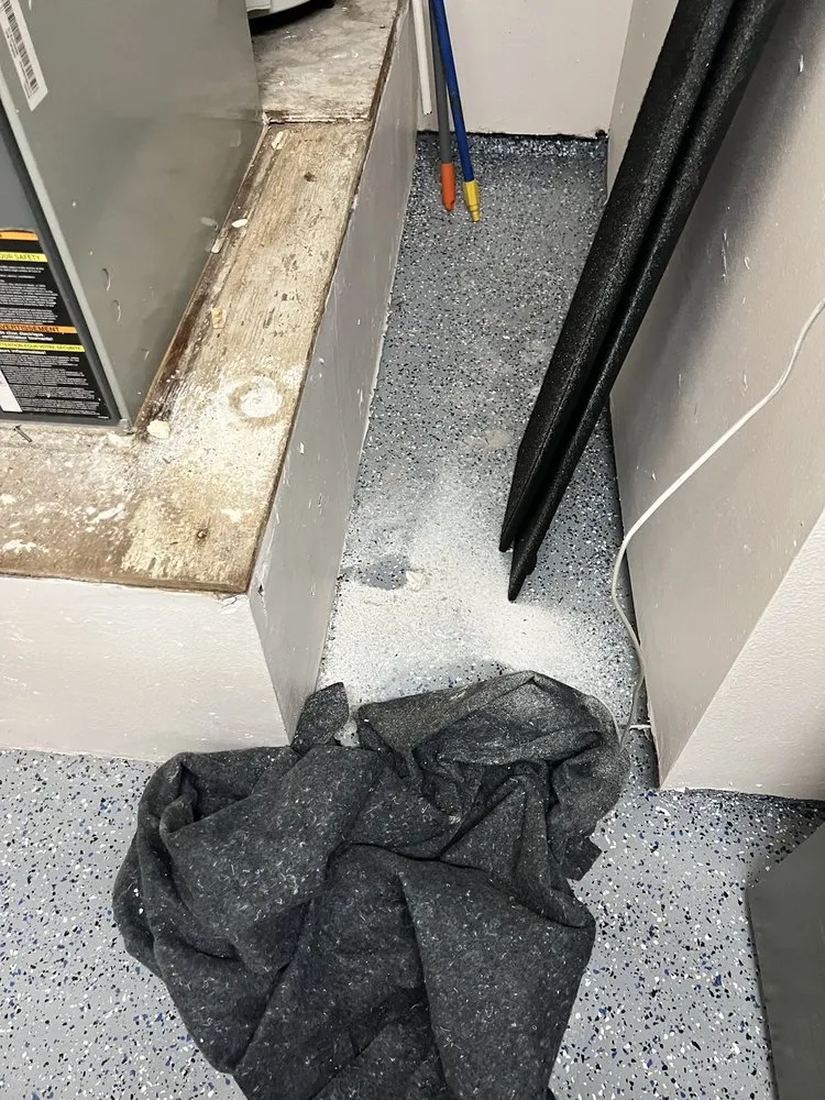 Slide of Plymwr Plumbing