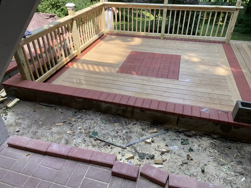 Slide of P&M Construction