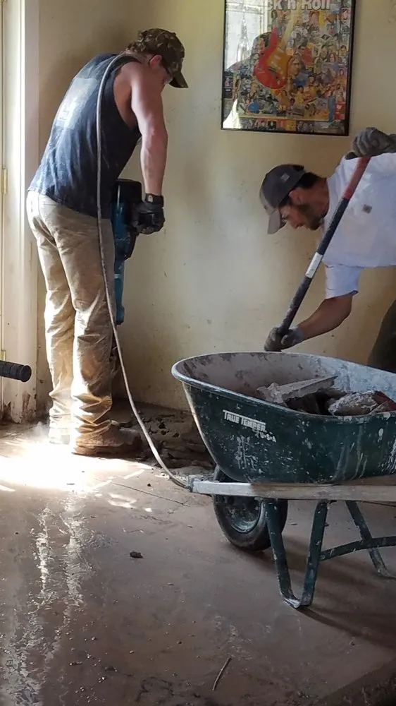 Slide of PM Plumbing & Mechanical