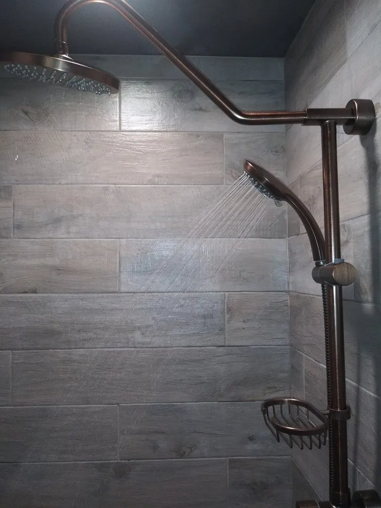 Slide of P&M Plumbing