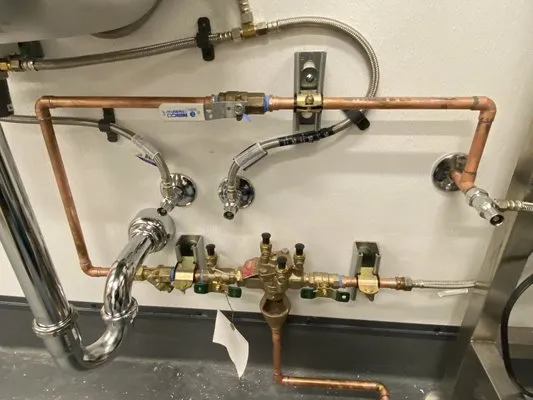 PM Plumbing Services Logo