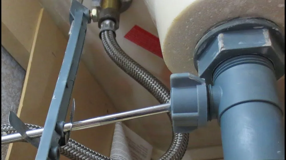 Emergency pipe repair service in Los Alamitos, CA - Pointer Plumbing Star