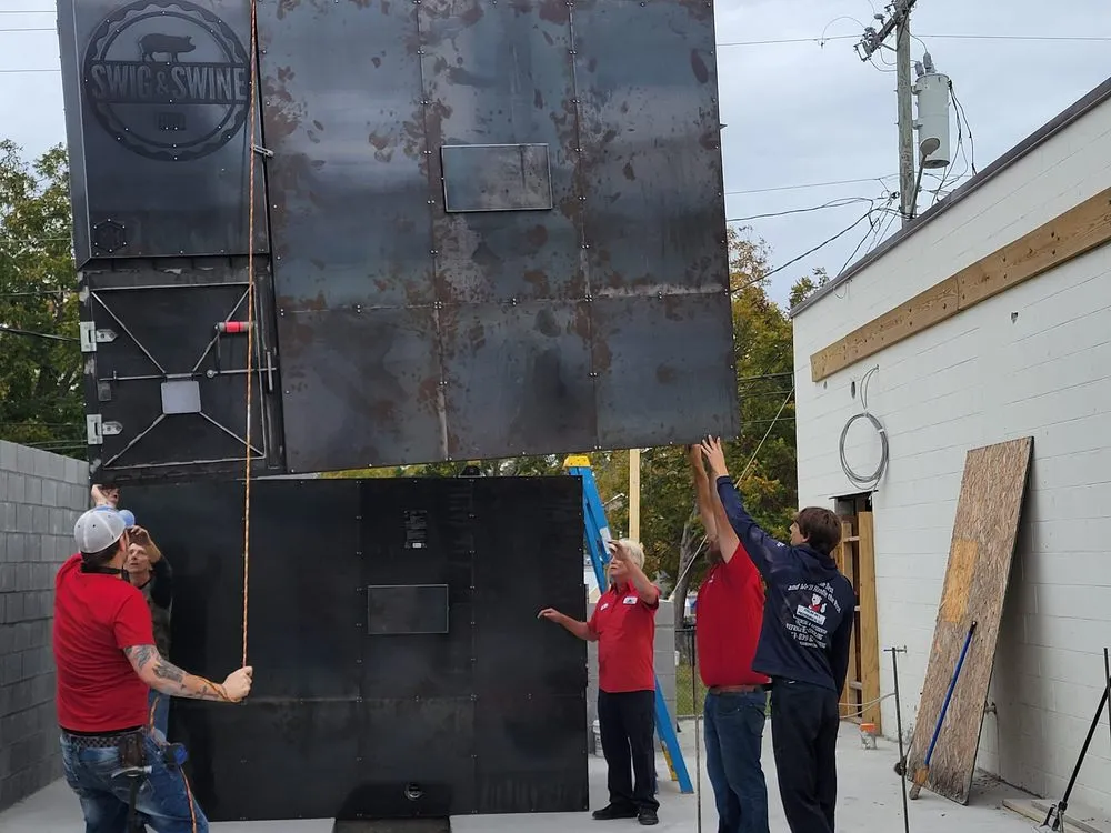 Slide of Polar Air And Mechanical