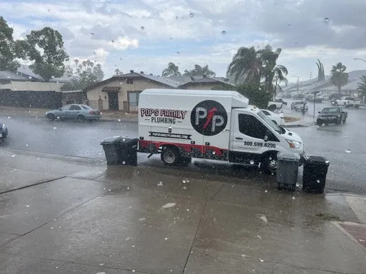 Pop's Family Plumbing Logo