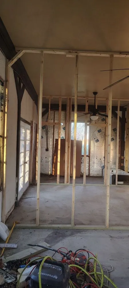 Expert emergency plumbing for homes in Irving, TX by Portillo Remodeling & Construction