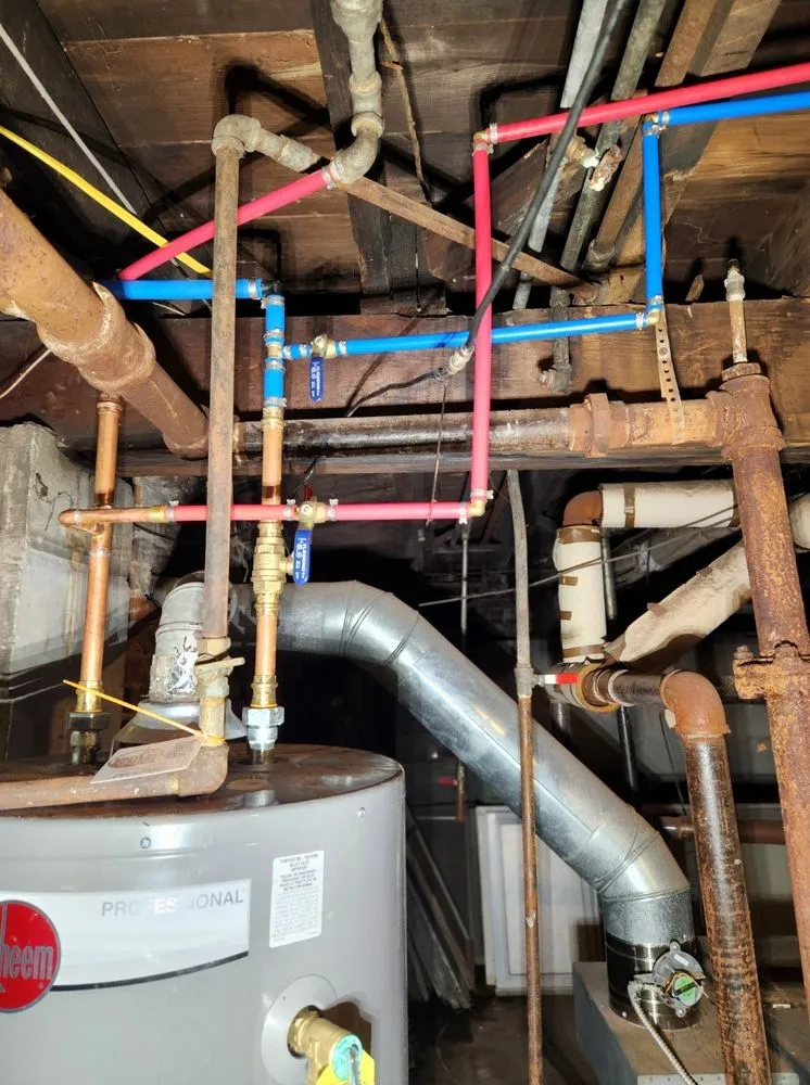 Expert water heater service experts serving Straughn, IN - Posterity Plumbing