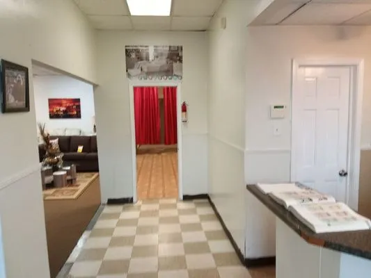 Power 2 the Customer Logo