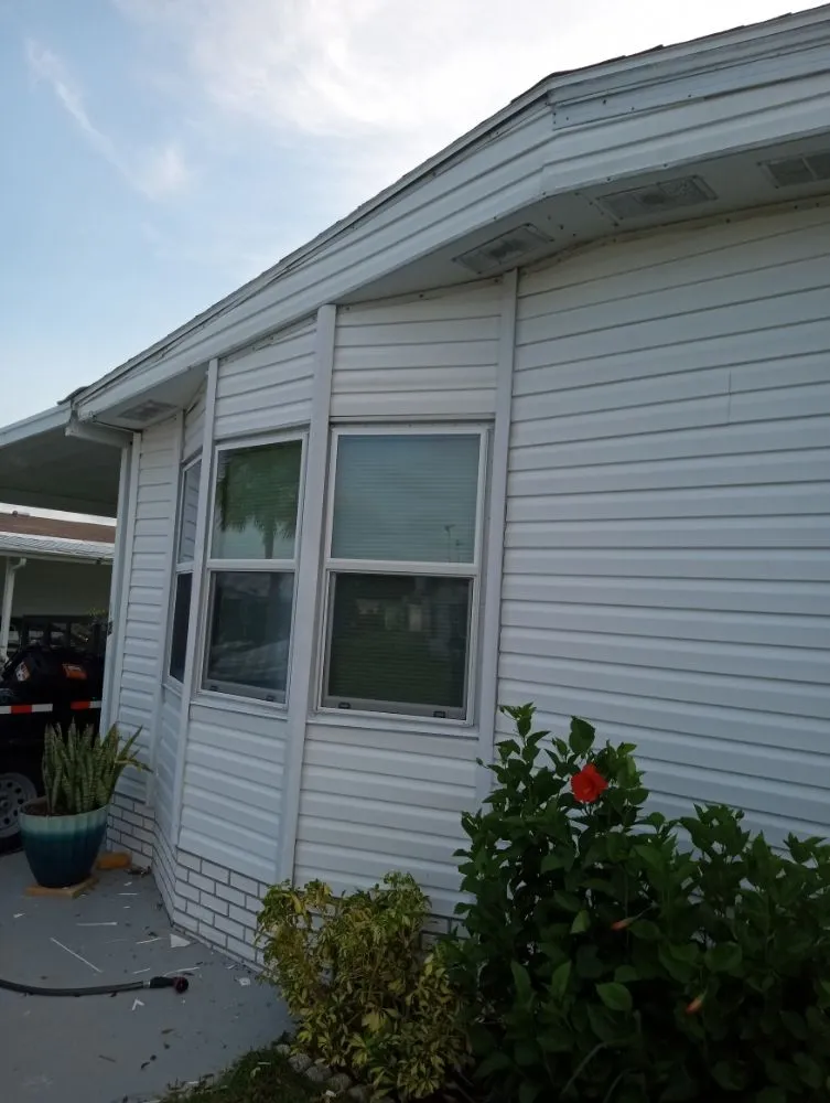 Slide of Power Construction and Remodeling