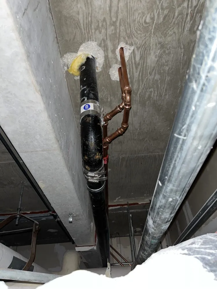 Slide of Pozo plumbing