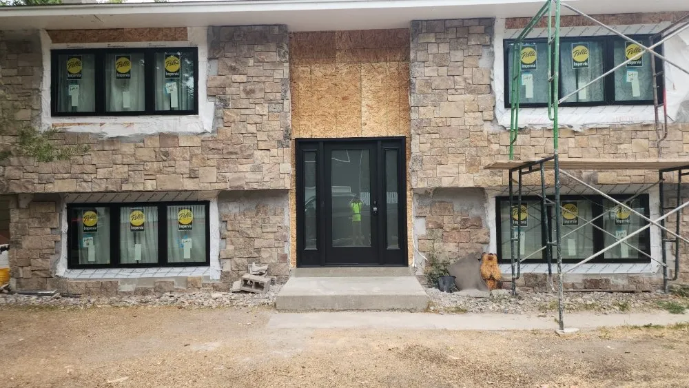 Slide of P&P General Contractors