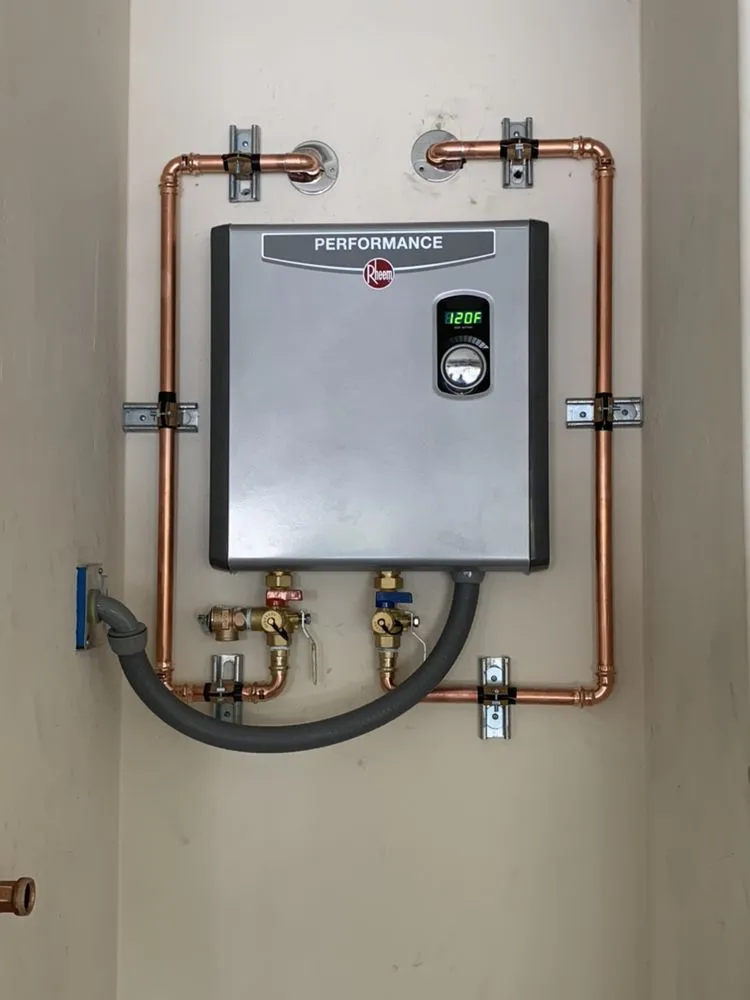 Slide of P&R Plumbing Services